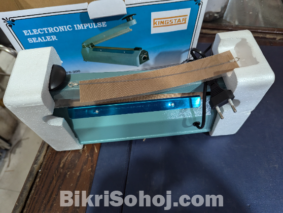 Sealer machine